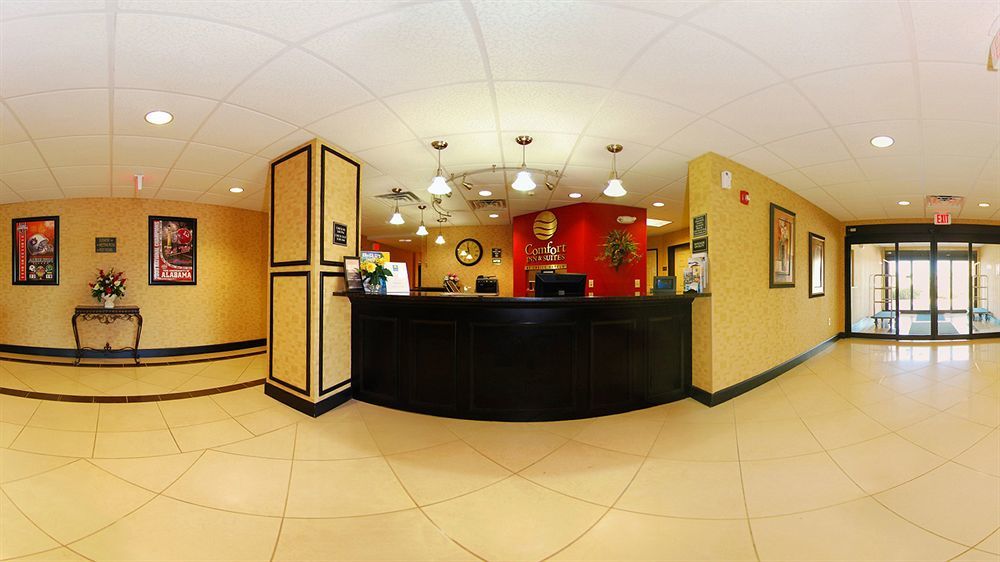 Comfort Inn & Suites Montgomery Eastchase Interior photo